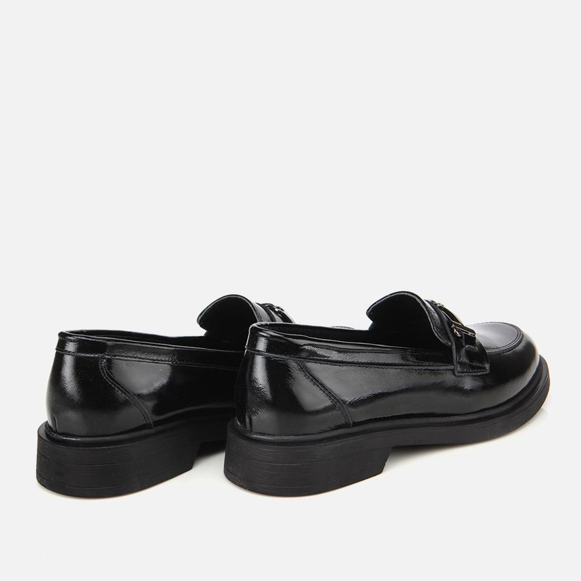 Kadın Deri Siyah Tokalı Klasik Loafer