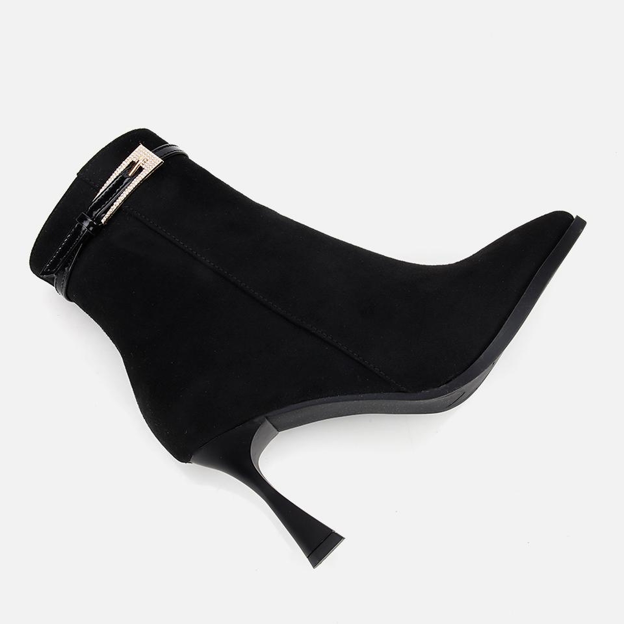 Kadın Süet Siyah Taşlı Tokalı Bilekte Topuklu Bot