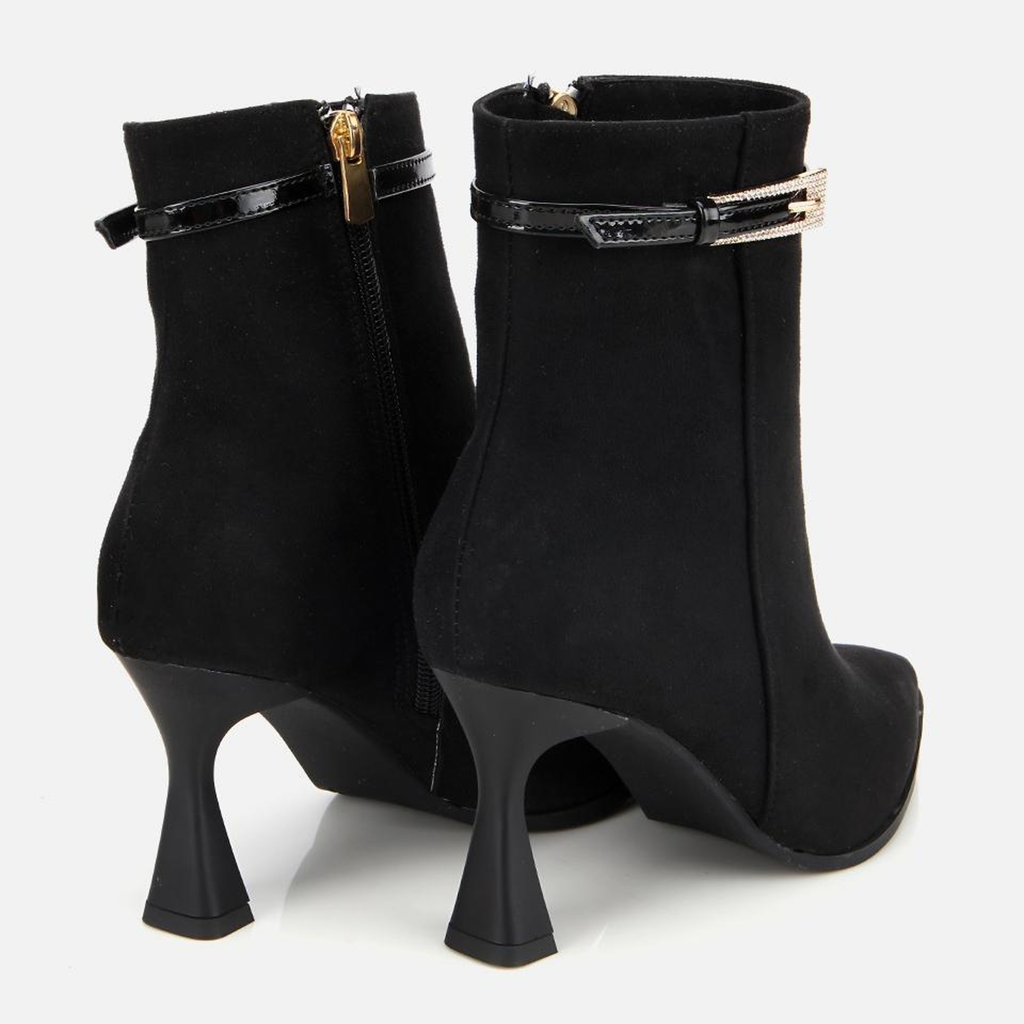 Kadın Süet Siyah Taşlı Tokalı Bilekte Topuklu Bot