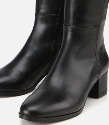  Kadın Deri Siyah Tokalı Topuklu Çizme