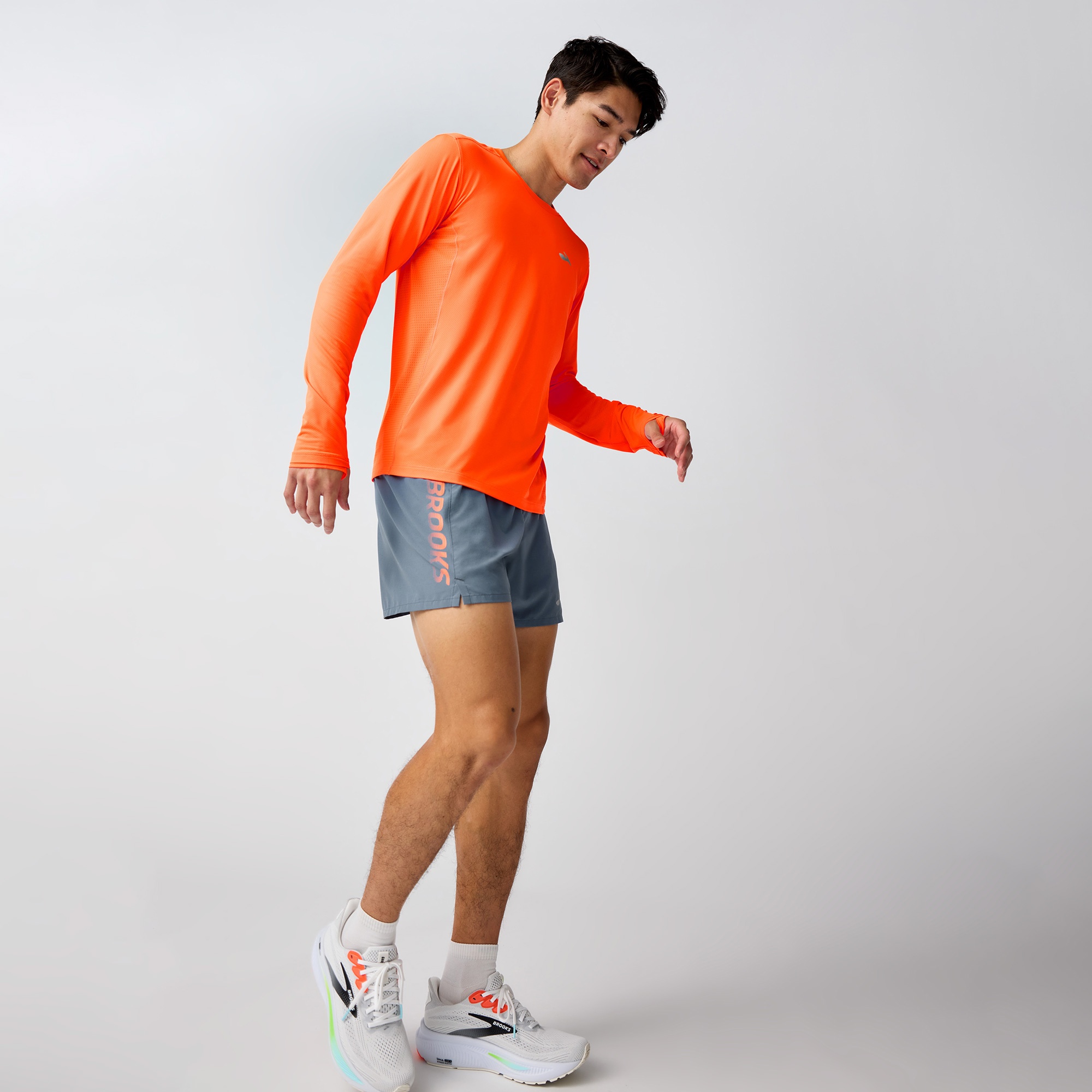 Brooks Journey 5 Erkek Gri Koşu Şortu