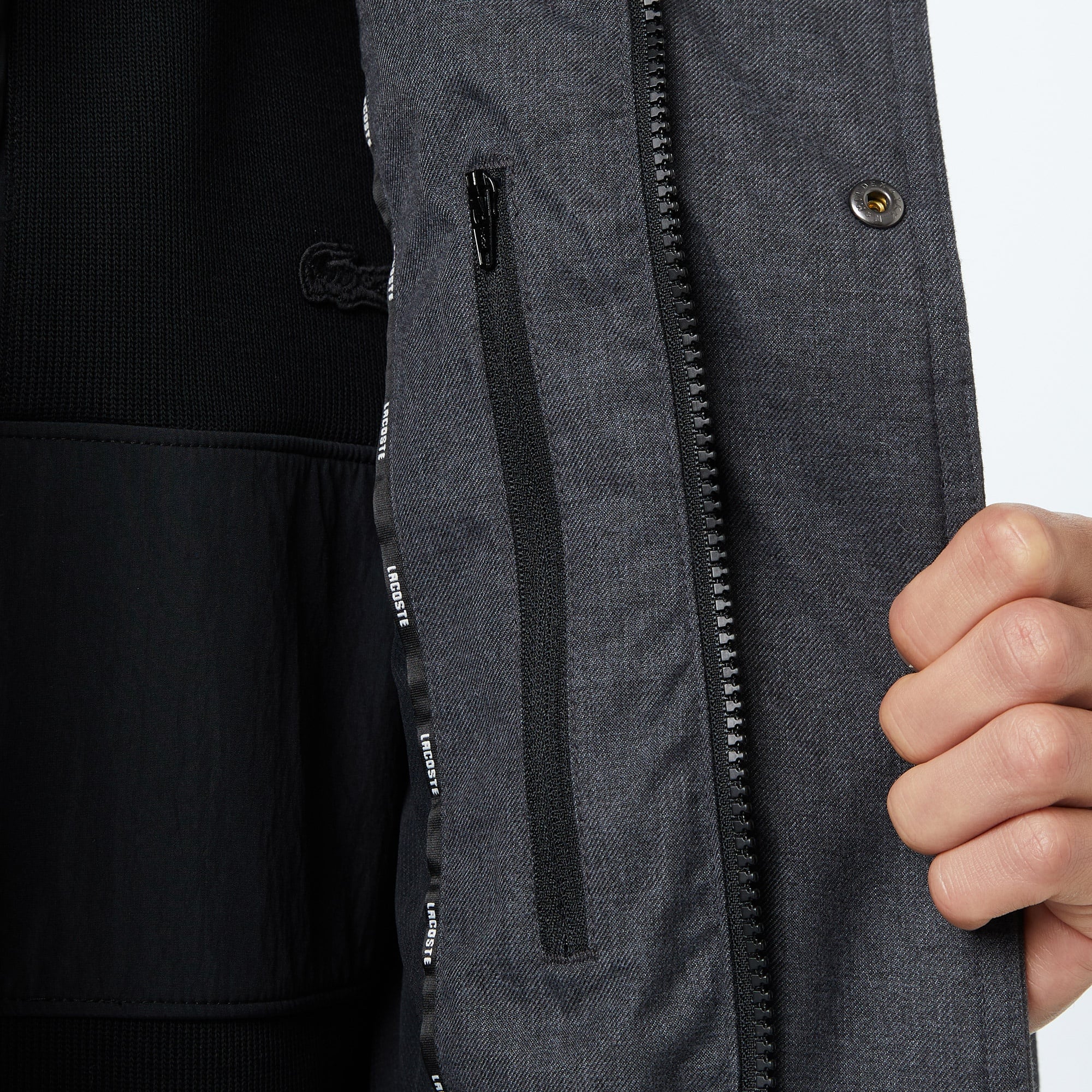 Erkek Relaxed Fit Kapüşonlu Siyah Mont