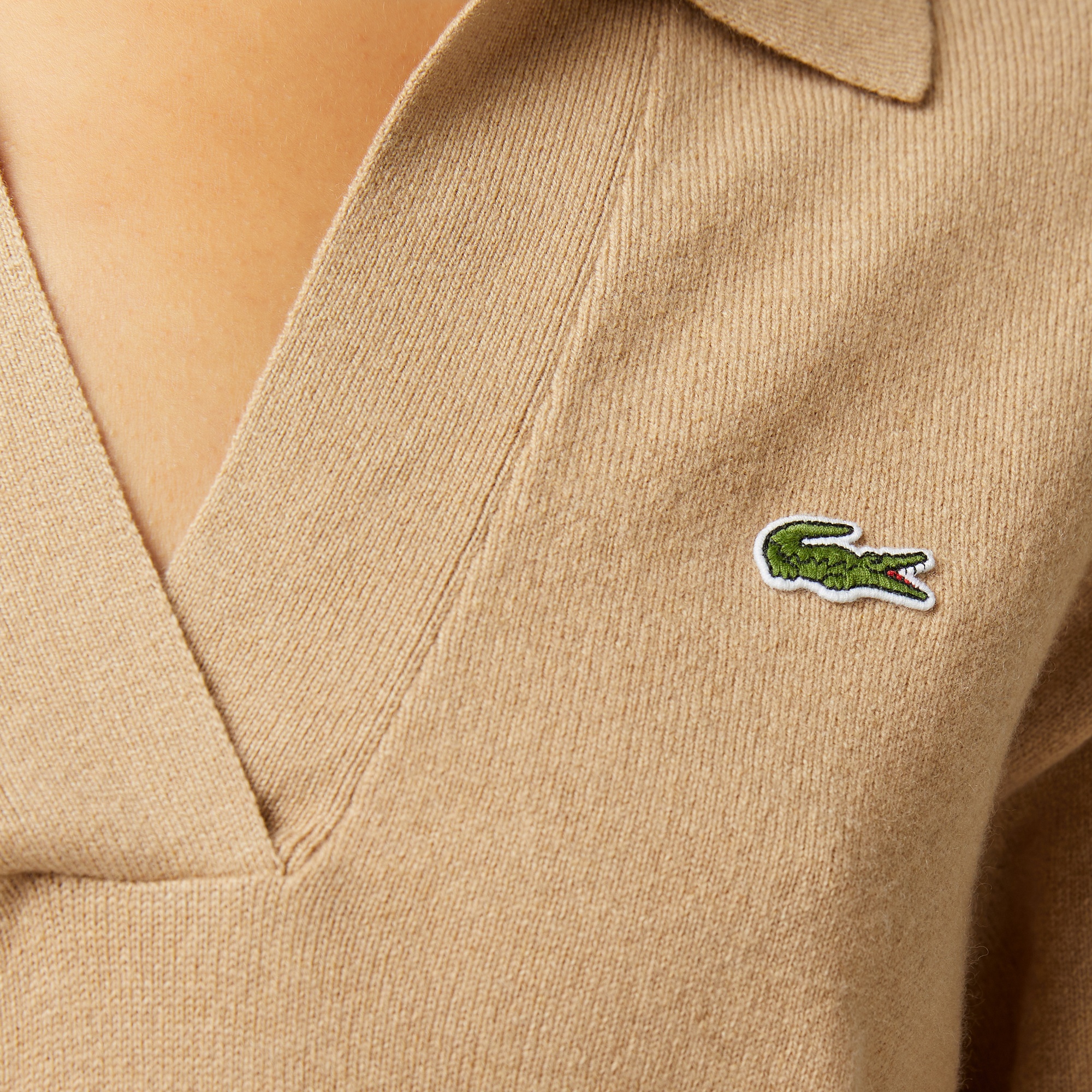 Lacoste Kadın Classic Fit Polo Yaka Bej Kazak