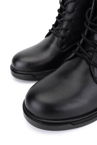  Tamer Tanca Kadın Siyah Deri Casual Bot