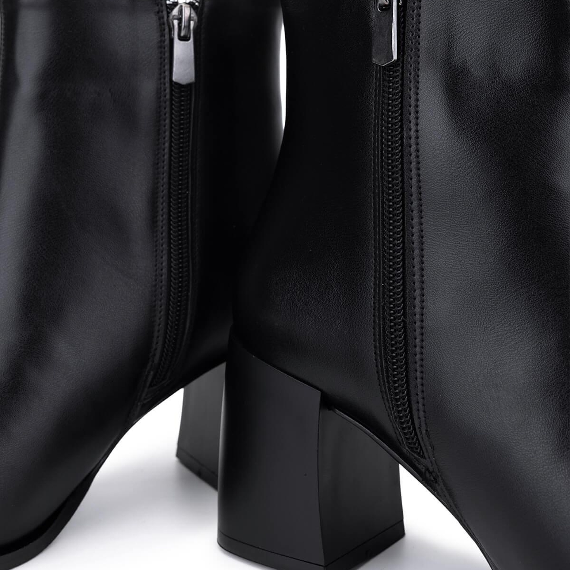 Tamer Tanca Kadın Suni Deri Siyah Topuklu Bot