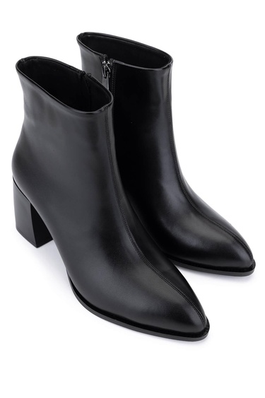  Tamer Tanca Kadın Suni Deri Siyah Topuklu Bot