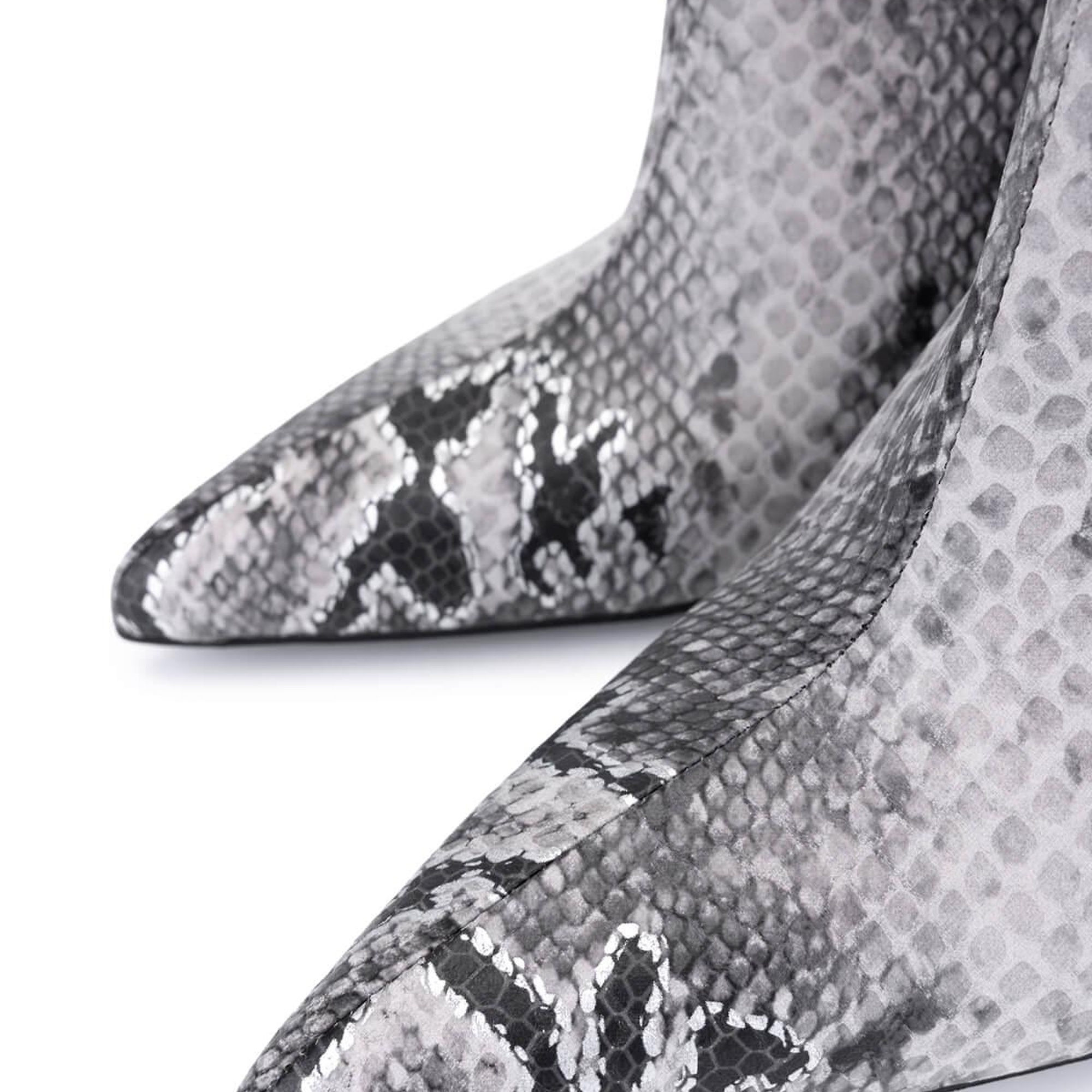 Tamer Tanca Kadın Siyah Yılan Desen Topuklu Bot