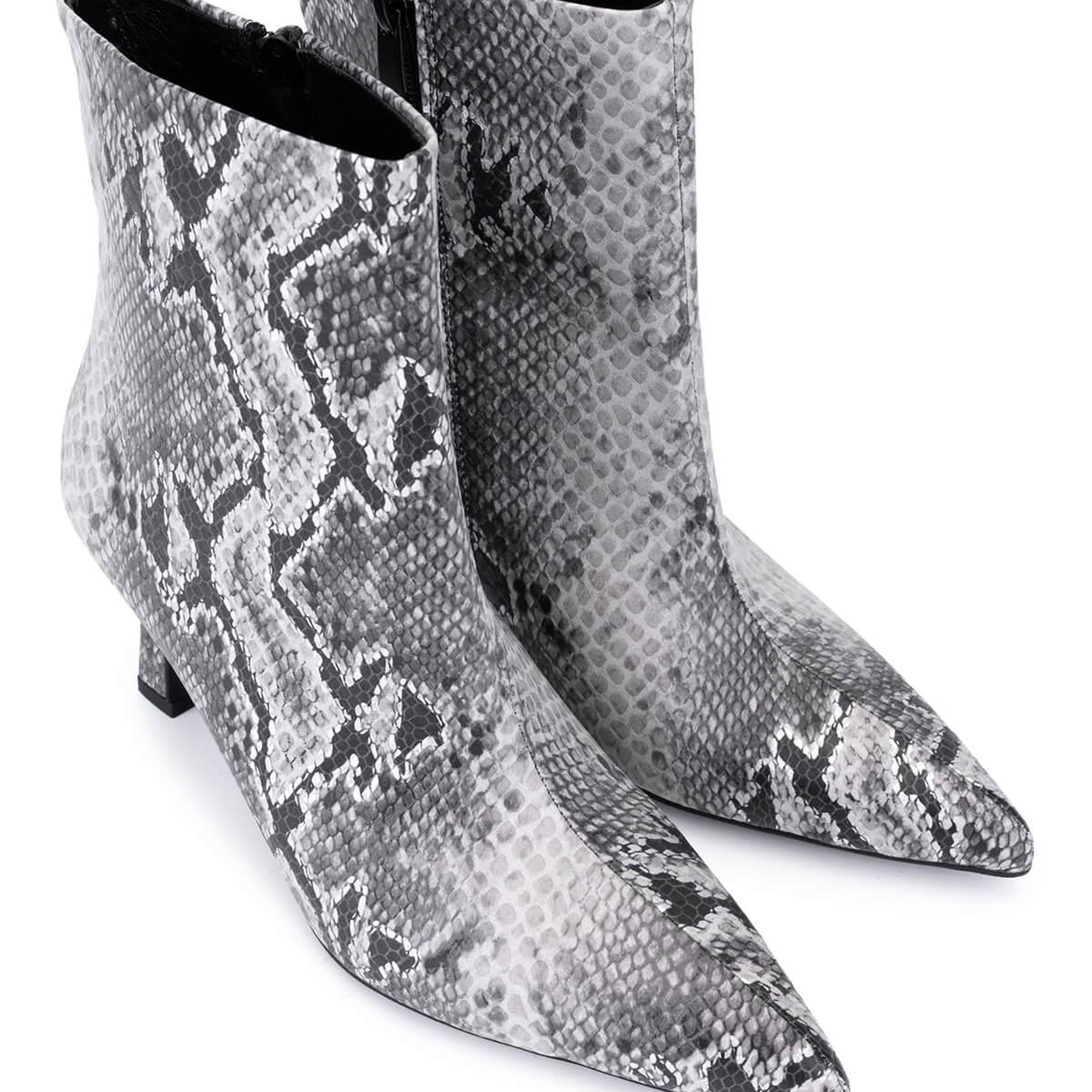 Tamer Tanca Kadın Siyah Yılan Desen Topuklu Bot