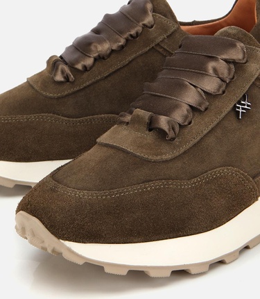  Kadın Süet Deri Haki Bağcık Detaylı Yüksek Tabanlı Spor Ayakkabı