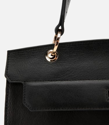  Kadın Deri Siyah Kilit Detaylı Omuz Çantası