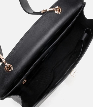 Kadın Deri Siyah Kilit Detaylı Omuz Çantası
