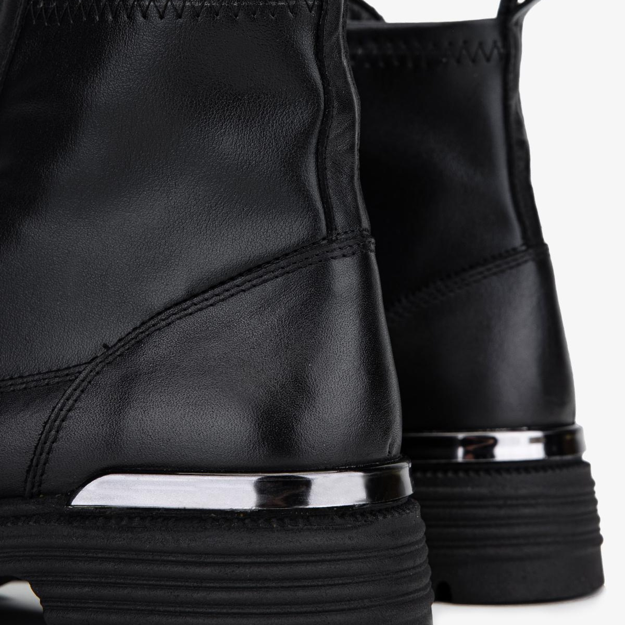 Valmenti Kadın Hakiki Deri Siyah Casual Bot