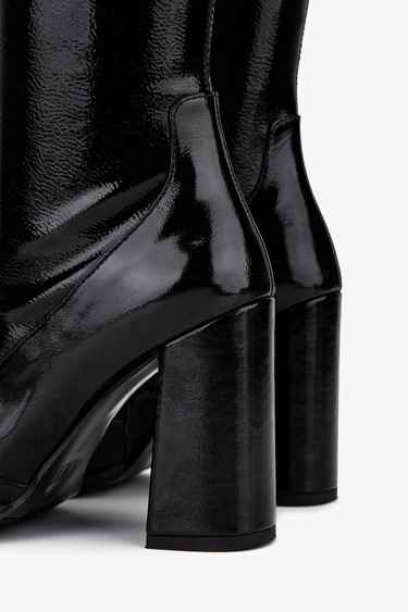  Valmenti Kadın Deri & Suni Siyah Rugan Topuklu Çizme