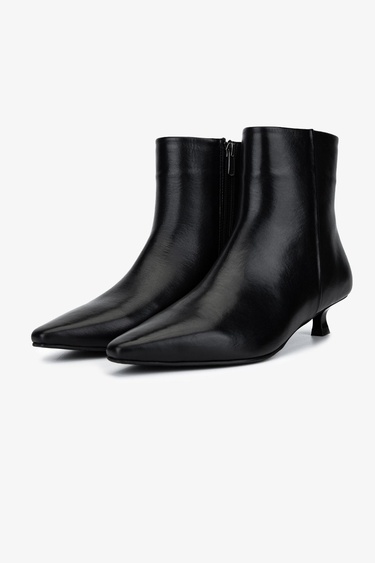  Valmenti Kadın Hakiki Deri Siyah Topuklu Bot