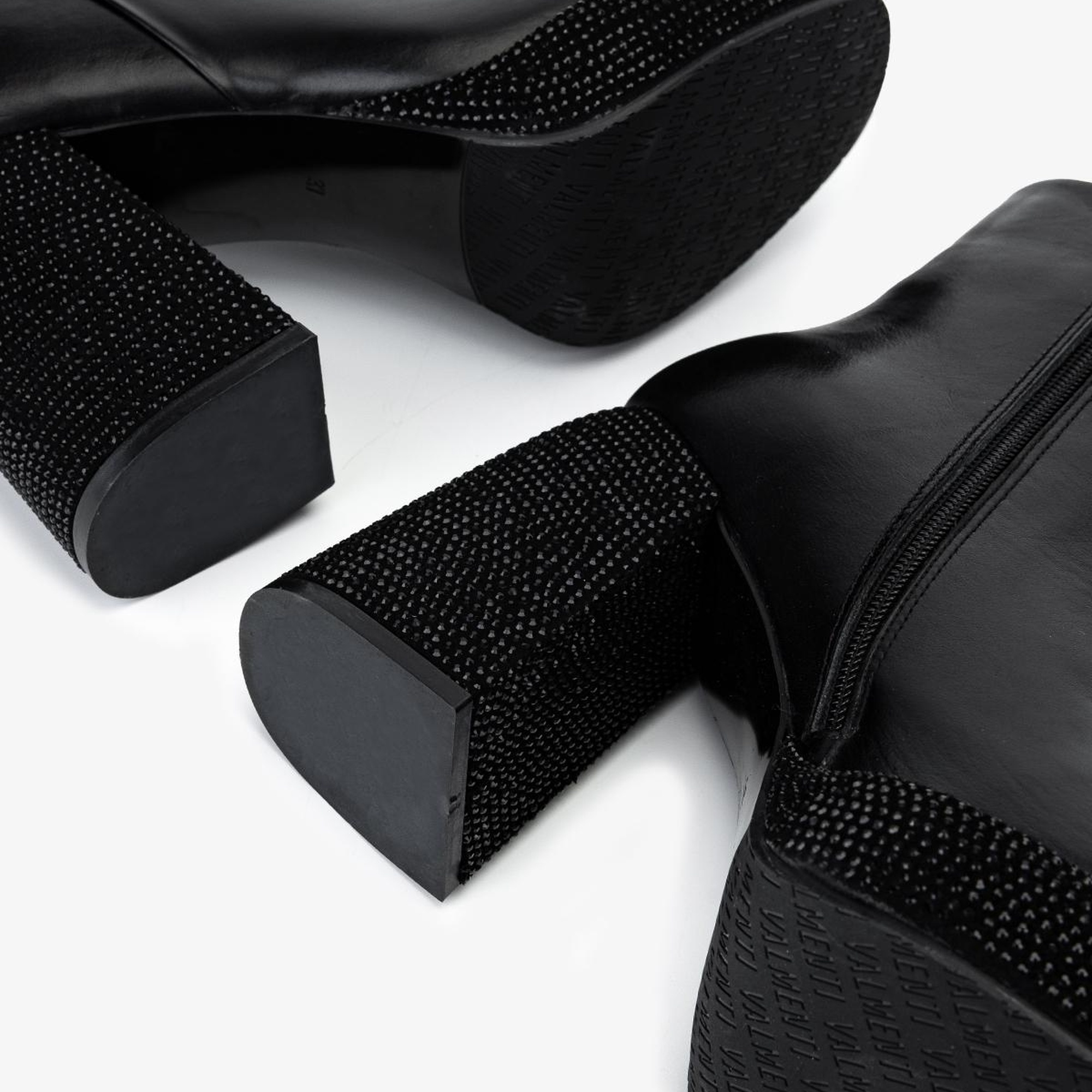 Valmenti Kadın Hakiki Deri Siyah Deri Topuklu Bot