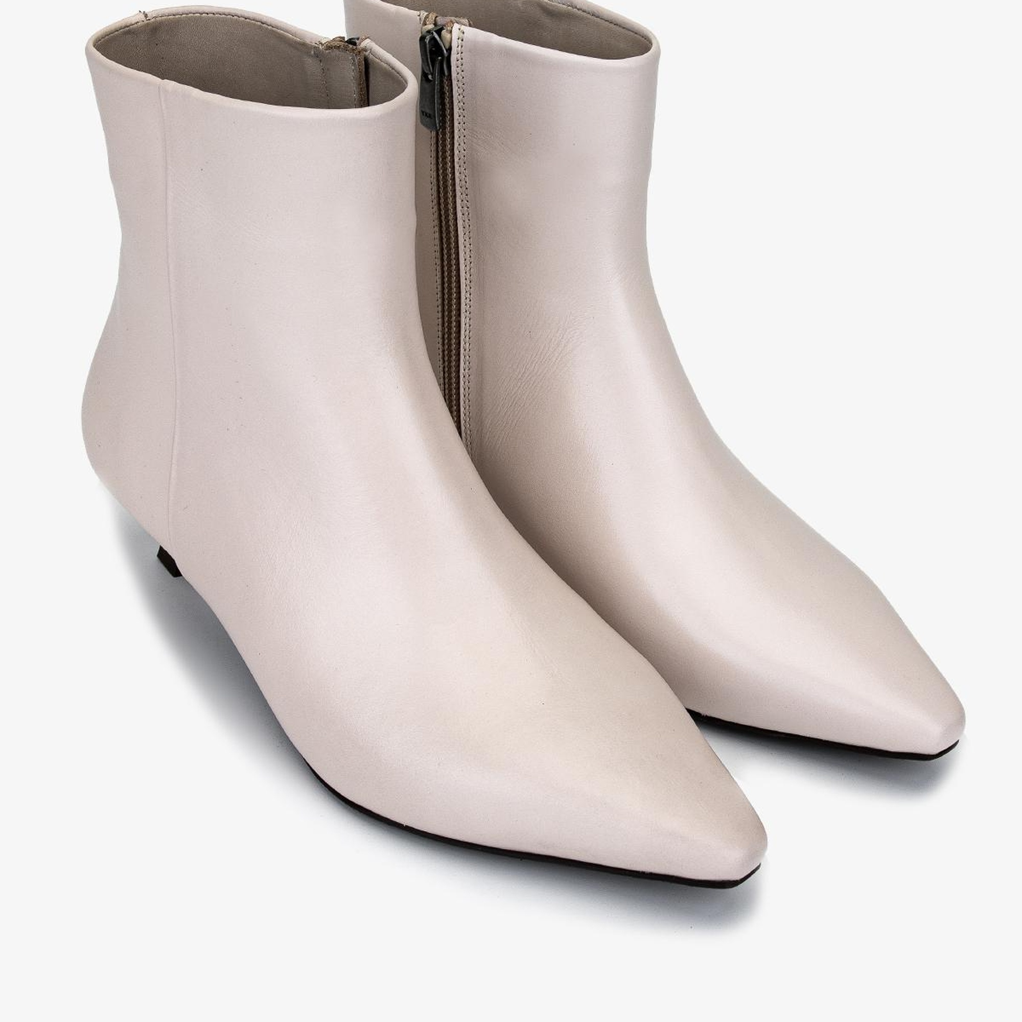 Valmenti Kadın Hakiki Deri Bej Topuklu Bot