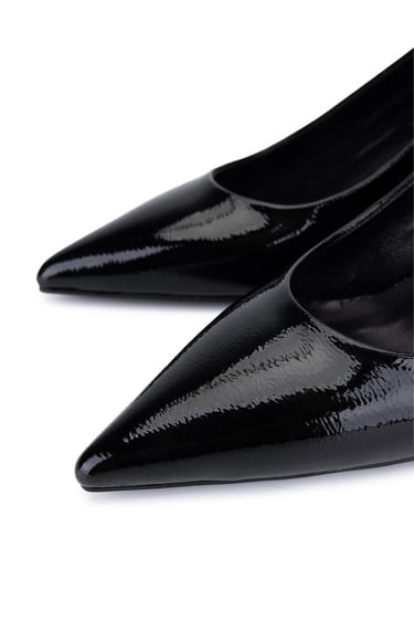  Tamer Tanca Kadın Suni Deri Siyah Rugan Topuklu Ayakkabı