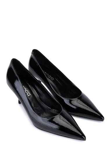  Tamer Tanca Kadın Suni Deri Siyah Rugan Topuklu Ayakkabı