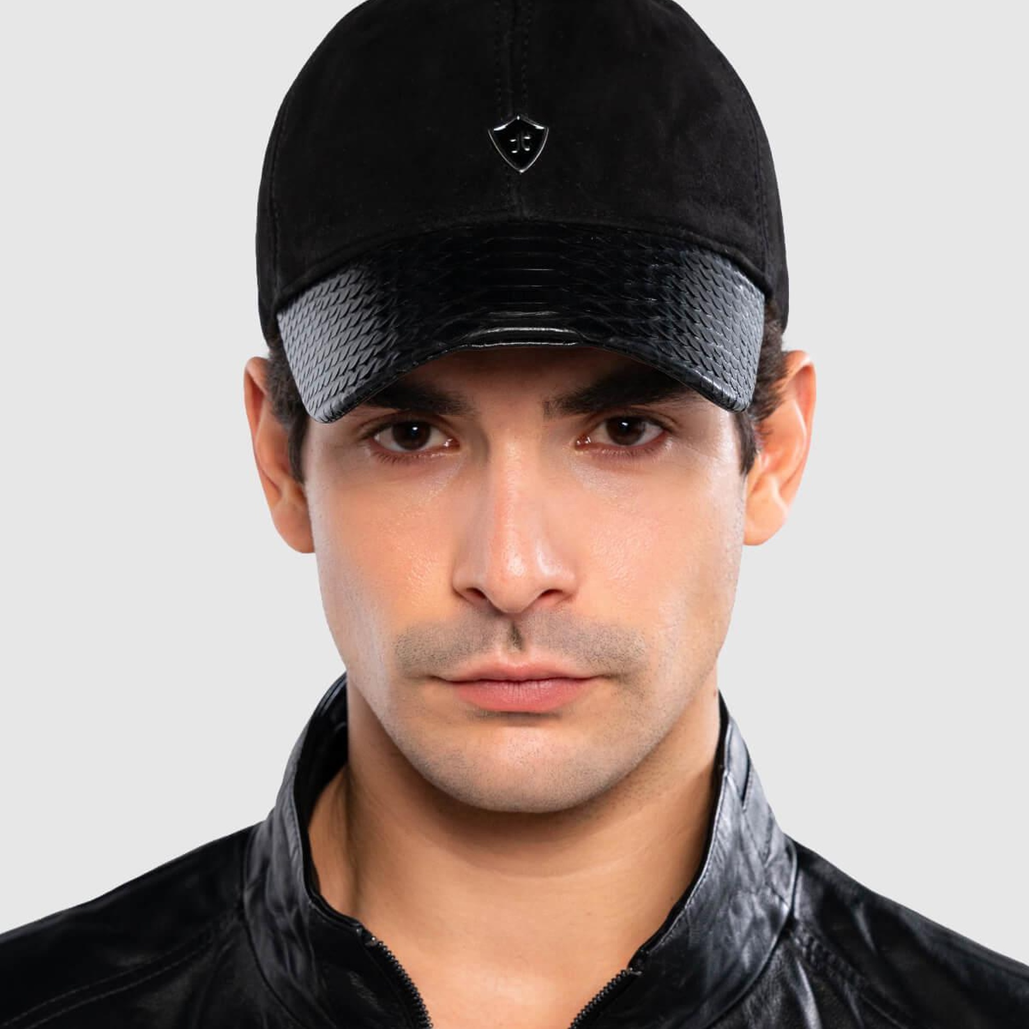 Tamer Tanca Erkek Hakiki Deri Siyah Süet Yılan Şapka