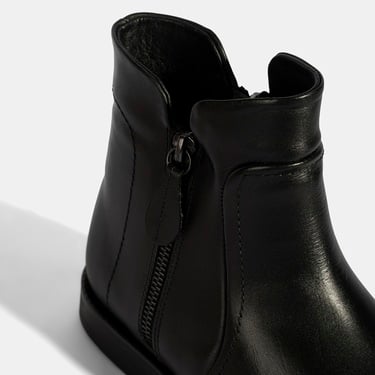  Kadın Siyah Çift Fermuarlı Deri Bot