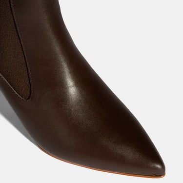  Kadın Kahve Lastikli İnce Topuklu Deri Bot