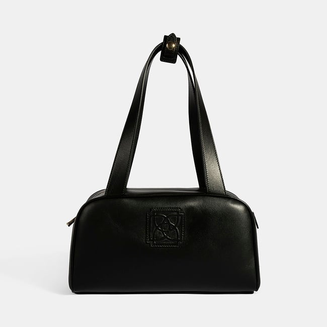  Kadın Siyah Monogram Logolu Deri Omuz Çantası