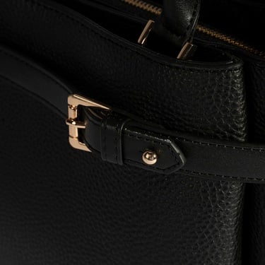  Kadın Siyah Omuz Askılı El Çantası