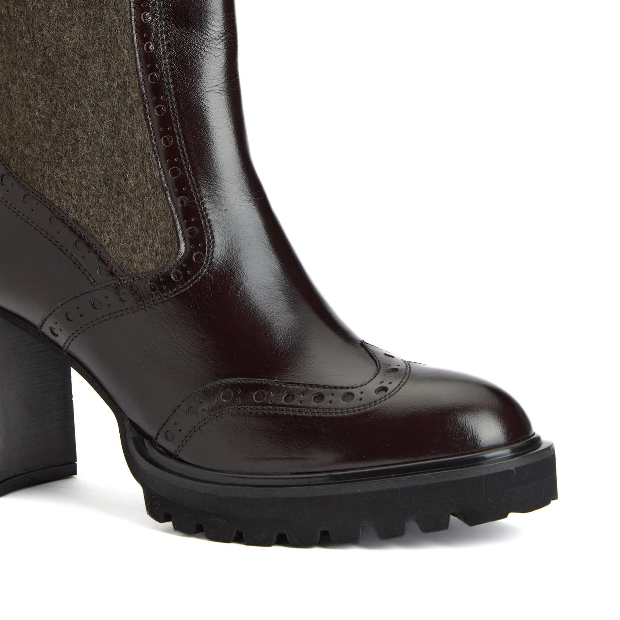 George Hogg Kadın Kahverengi Topuklu Chelsea Deri Bot