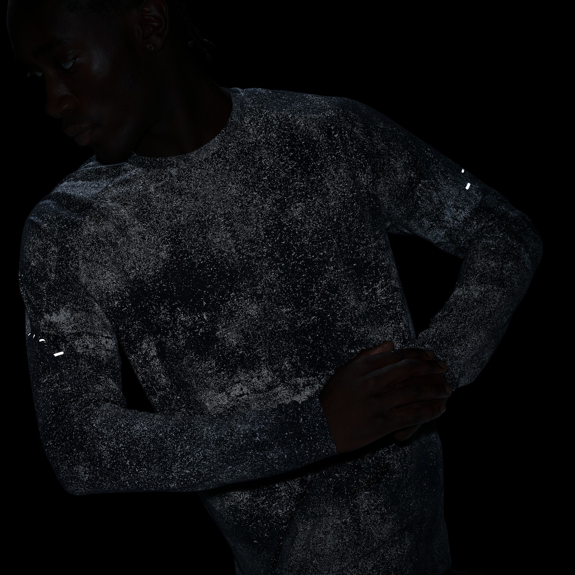 Nike Dri-Fit Stride Erkek Siyah Uzun Kollu T-Shirt