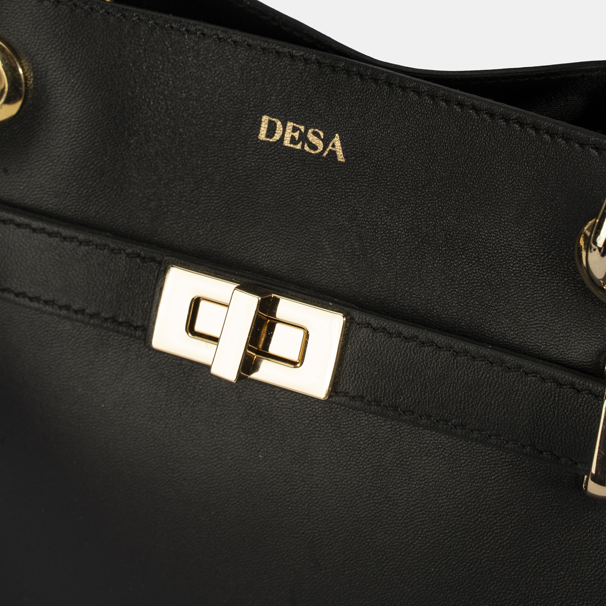 Kadın Siyah Deri Omuz Çantası