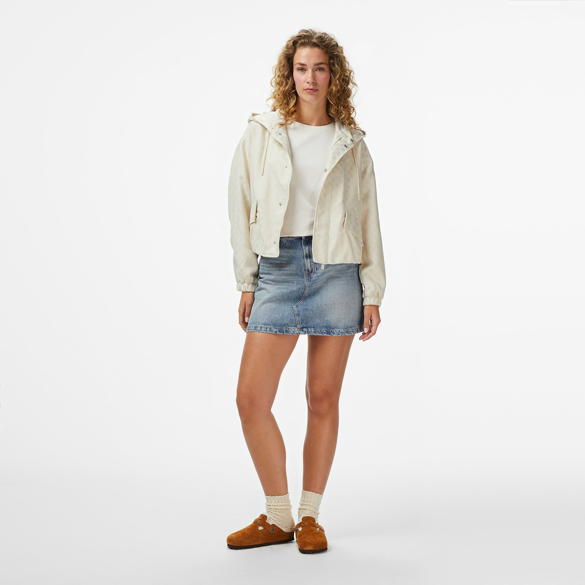 Guess Peony Kadın Krem Rengi Kapüşonlu Ceket