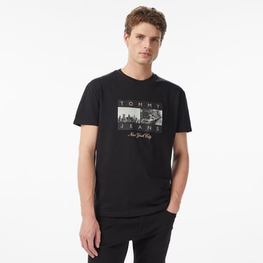  Tommy Jeans Regular Photo Flag Erkek Siyah T-Shirt