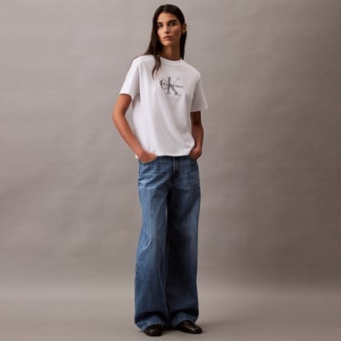  Calvin Klein Hero Classic Monologo Kadın Beyaz T-Shirt