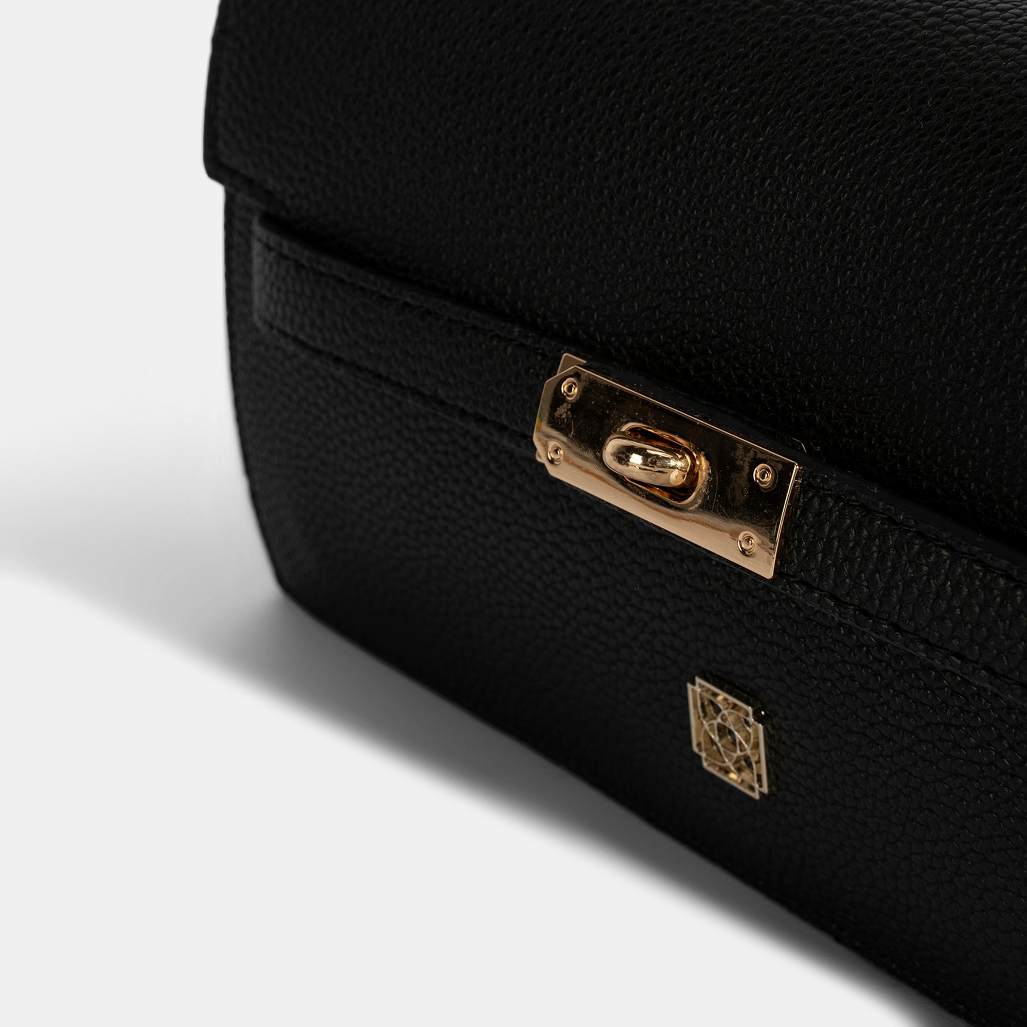 Kadın Siyah Omuz Çantası