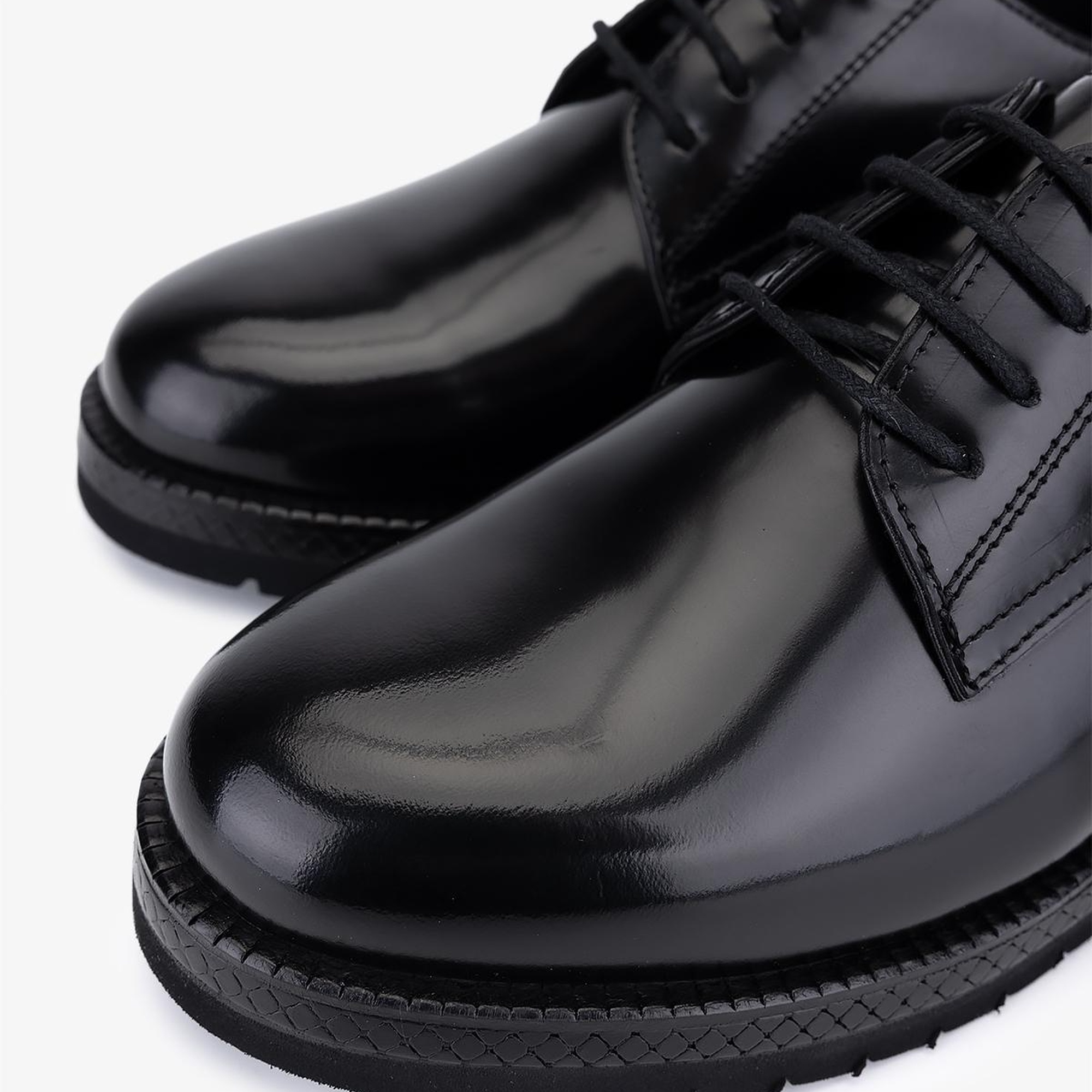 Valmenti Kadın Hakiki Deri Siyah Açma Klasik Ayakkabı