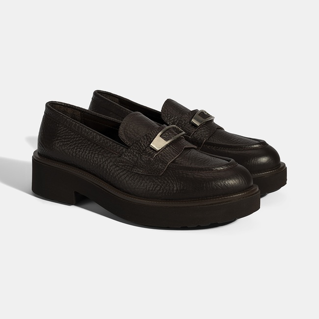  Kadın Kahve Toka Aksesuarlı Kalın Tabanlı Deri Loafer