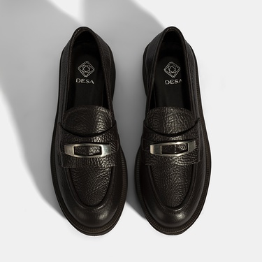  Kadın Kahve Toka Aksesuarlı Kalın Tabanlı Deri Loafer