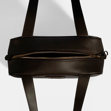  Kadın Koyu Kahve Monogram Logolu Deri Omuz Çantası