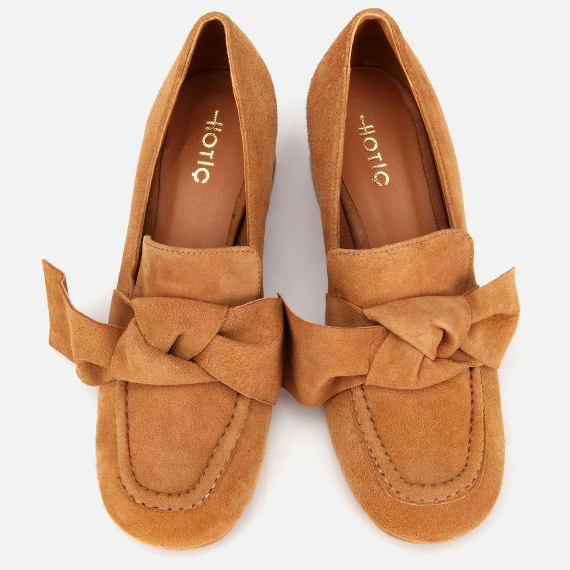 Kadın Süet Taba Fiyonk Detaylı Kalın Topuklu Ayakkabı