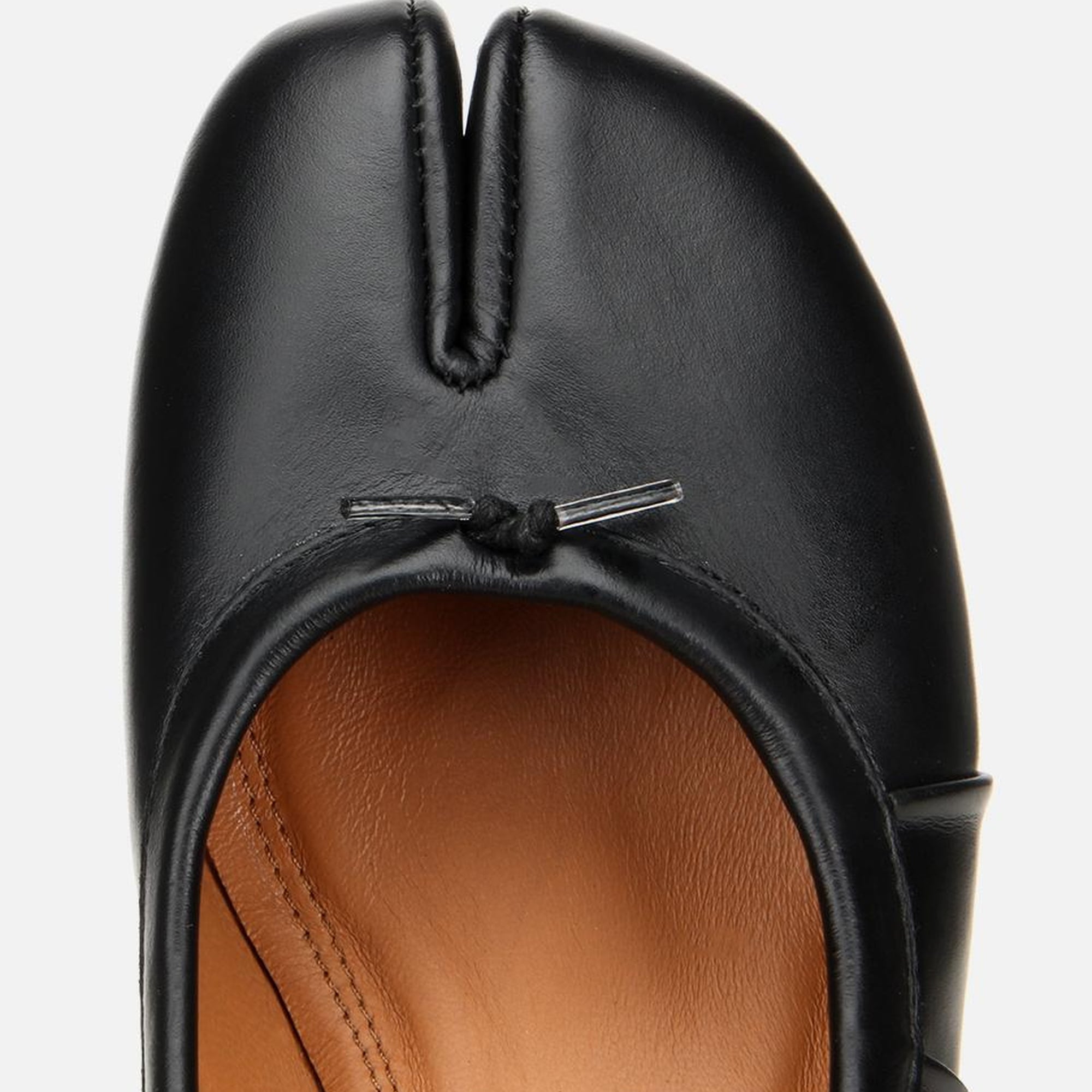 Kadın Deri Siyah Blok Detaylı Kalın Topuklu Ayakkabı