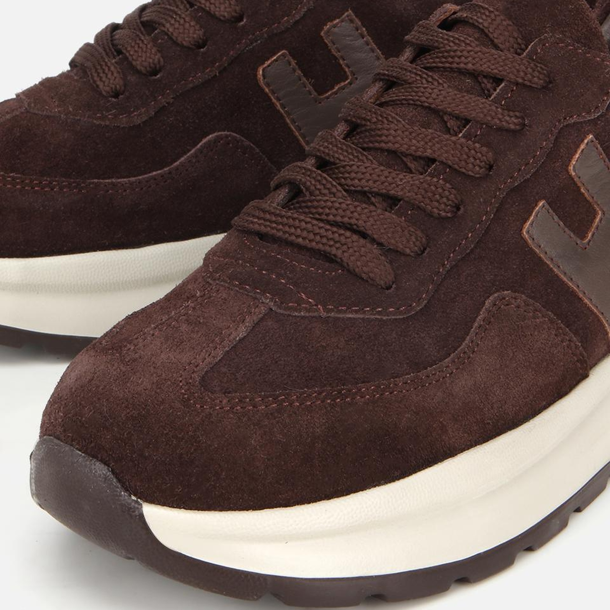 Kadın Süet Deri Kahverengi Kalın Tabanlı Comfort Spor Ayakkabı