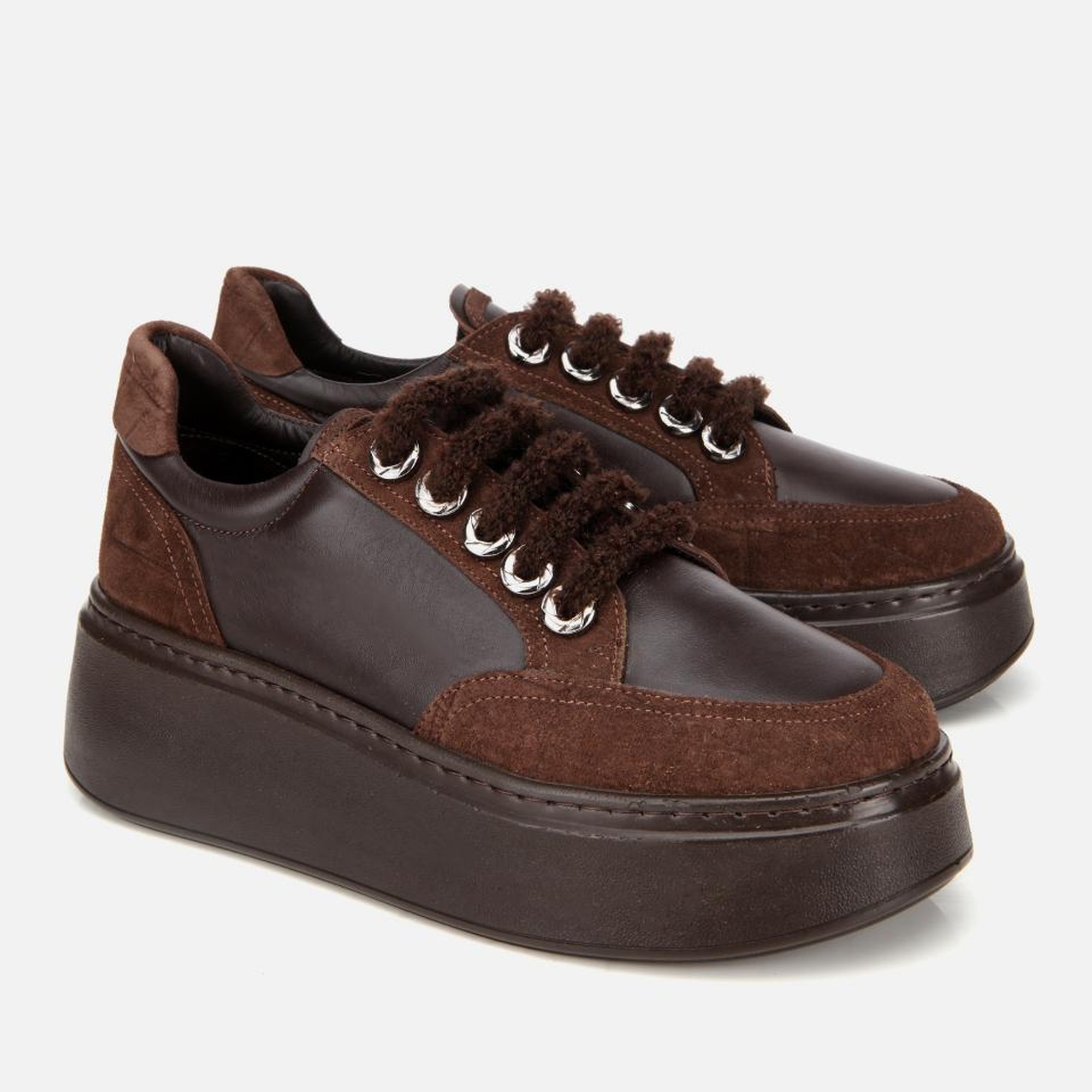 Kadın Deri Kahverengi Bağcık Detaylı Kalın Tabanlı Spor Ayakkabı