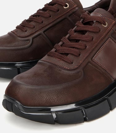  Erkek Nubuk Deri Kahverengi Kalın Tabanlı Spor Ayakkabı