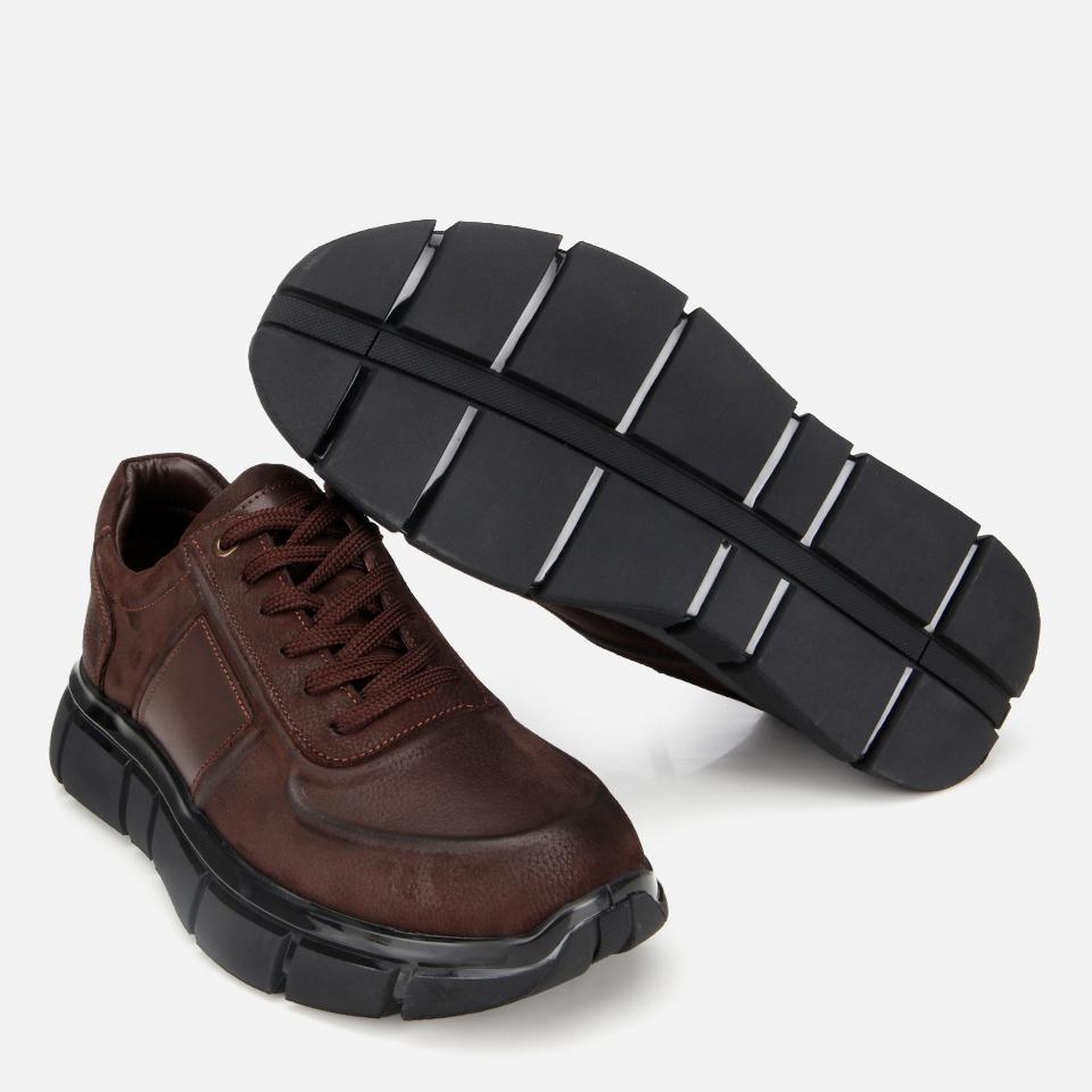 Erkek Nubuk Deri Kahverengi Kalın Tabanlı Spor Ayakkabı