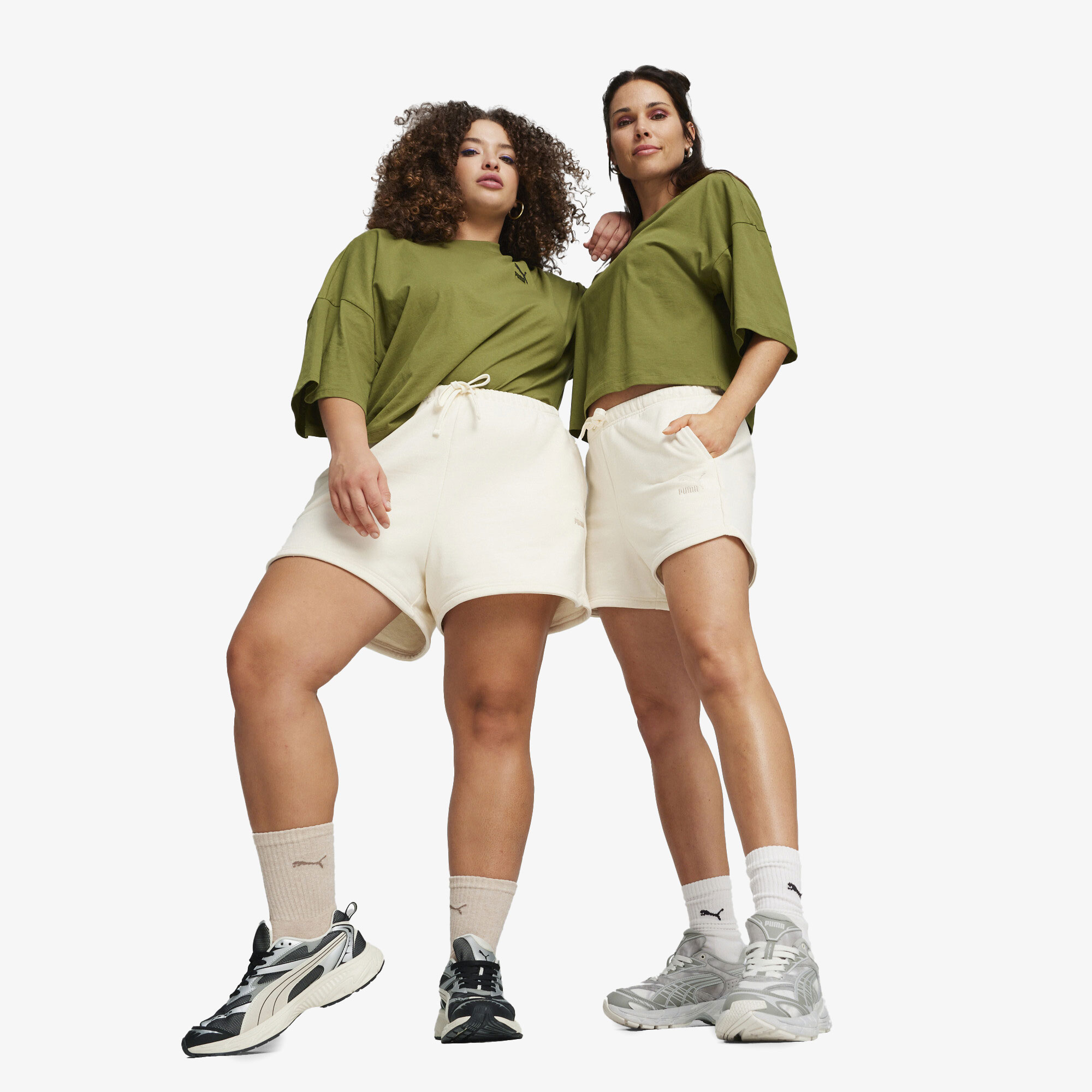  Puma Better Classics Kadın Beyaz Şort