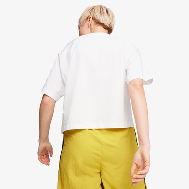  Puma Classıcs Relaxed Kadın Beyaz T-Shirt
