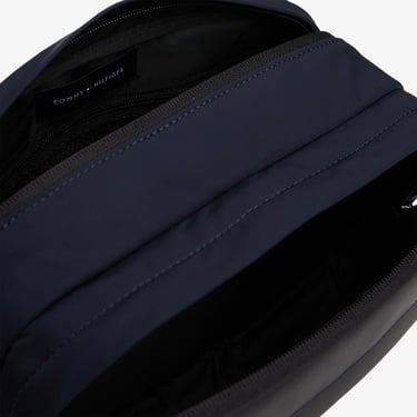  Tommy Hilfiger Nylon Erkek Lacivert Tıraş çantası