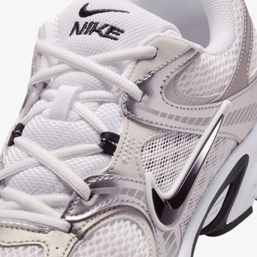  Nike V5 RNR Erkek Beyaz Spor Ayakkabı