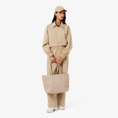  Lacoste Large L.12.12 Kadın Bej Omuz Çantası