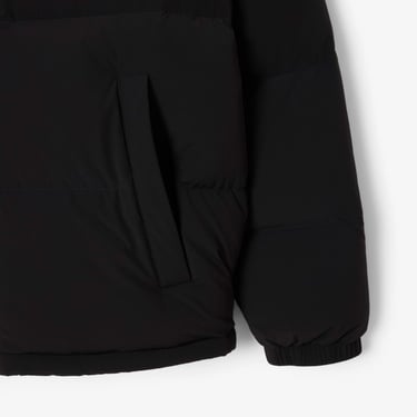  Erkek Relaxed Fit Kapüşonlu Siyah Mont